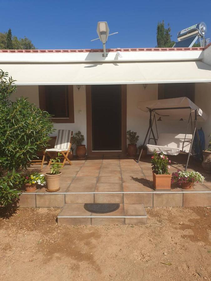 הוילה פלקסטרון Anemolia Tiny Stone House מראה חיצוני תמונה